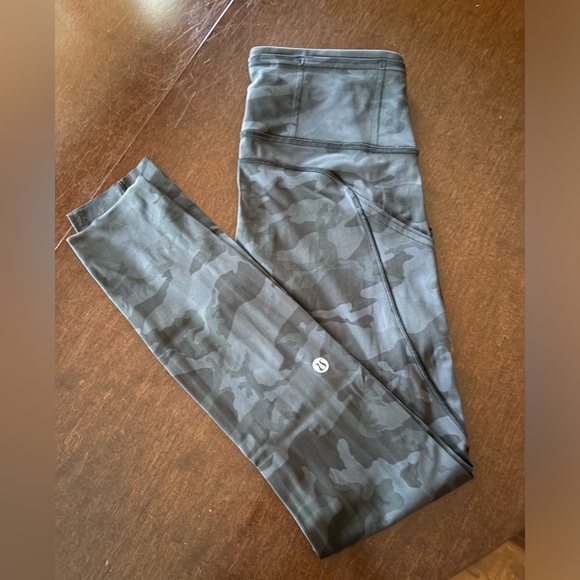 Lululemon fast and free 25” - Picture 3 of 4